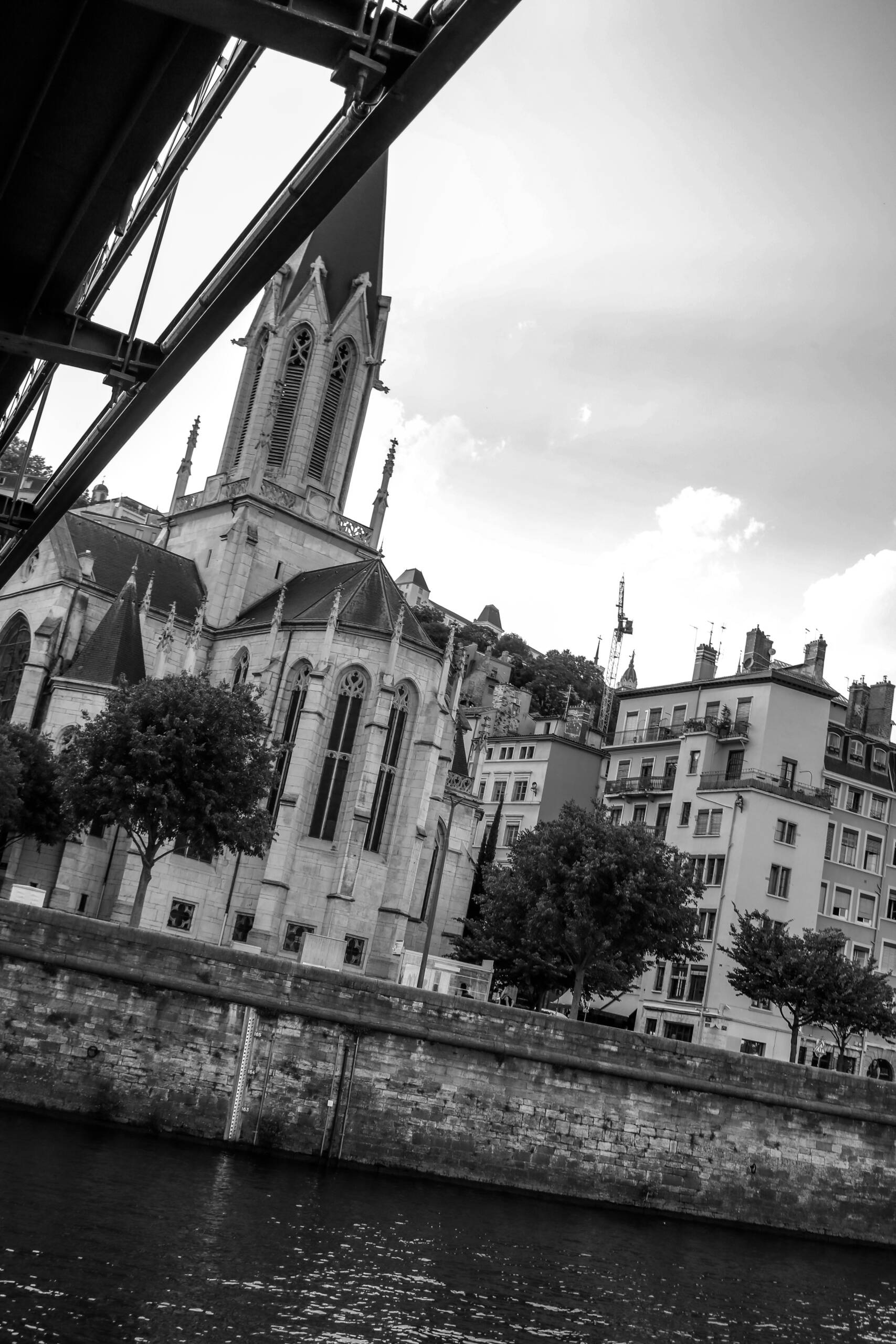 Église Saint-Georges seen from beneath the Passerelle Saint-Georges, Lyon