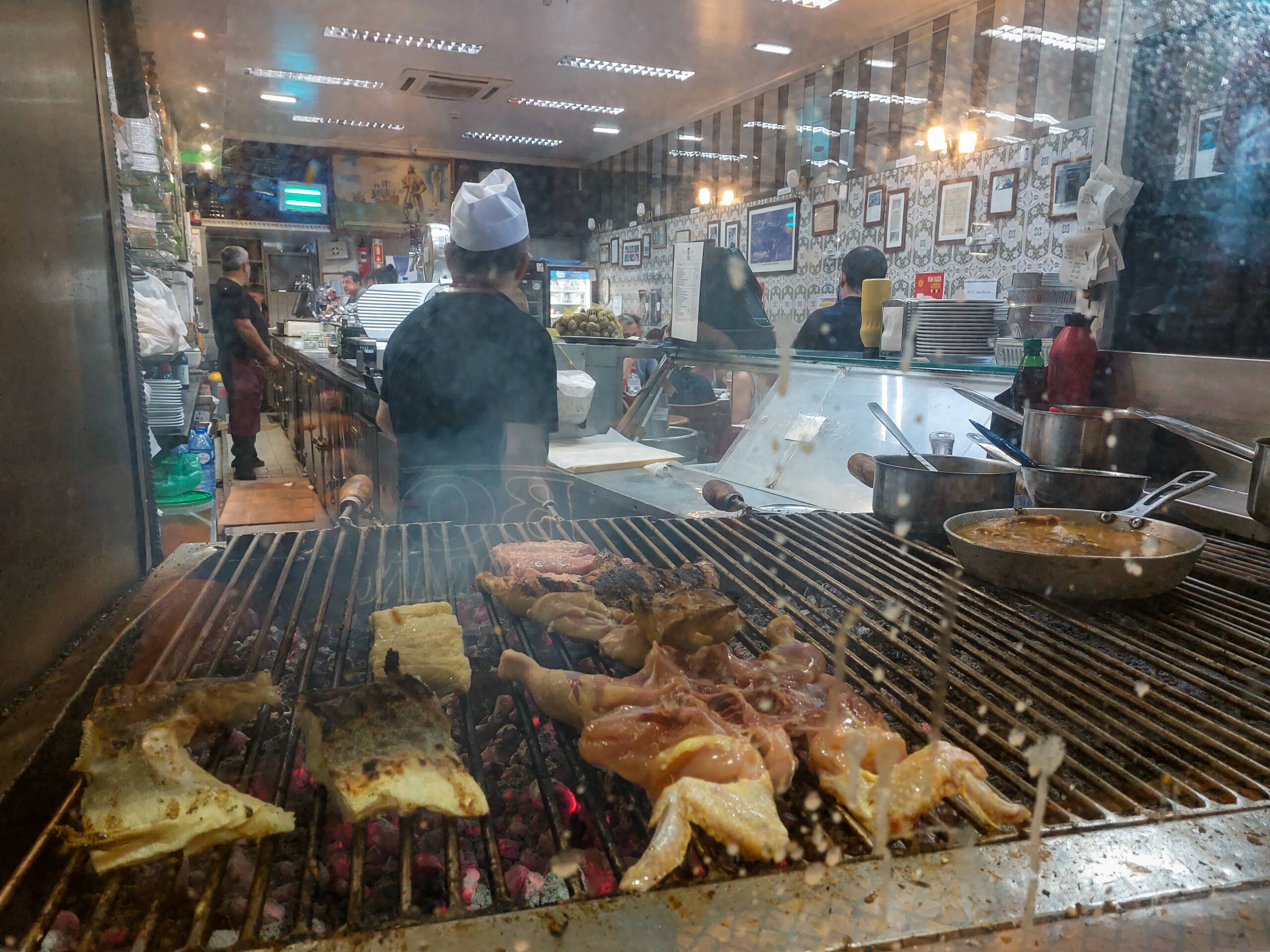 Casa da Índia in Lisbon: What a Chiado Charcoal Grill Gets Right About Simple Food